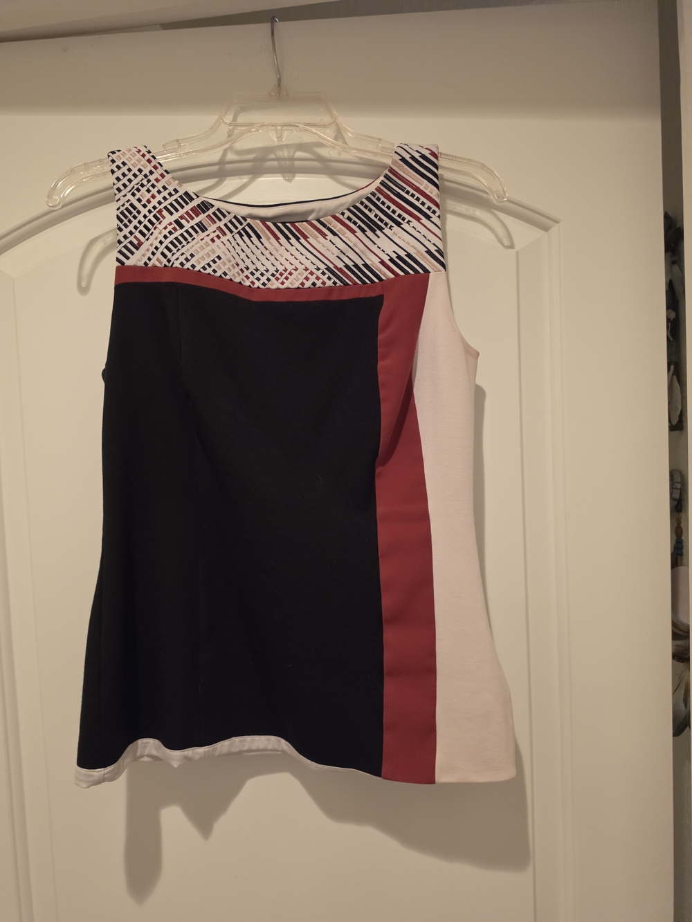 White House Black Market Black, Rust & White Colorblock Tank